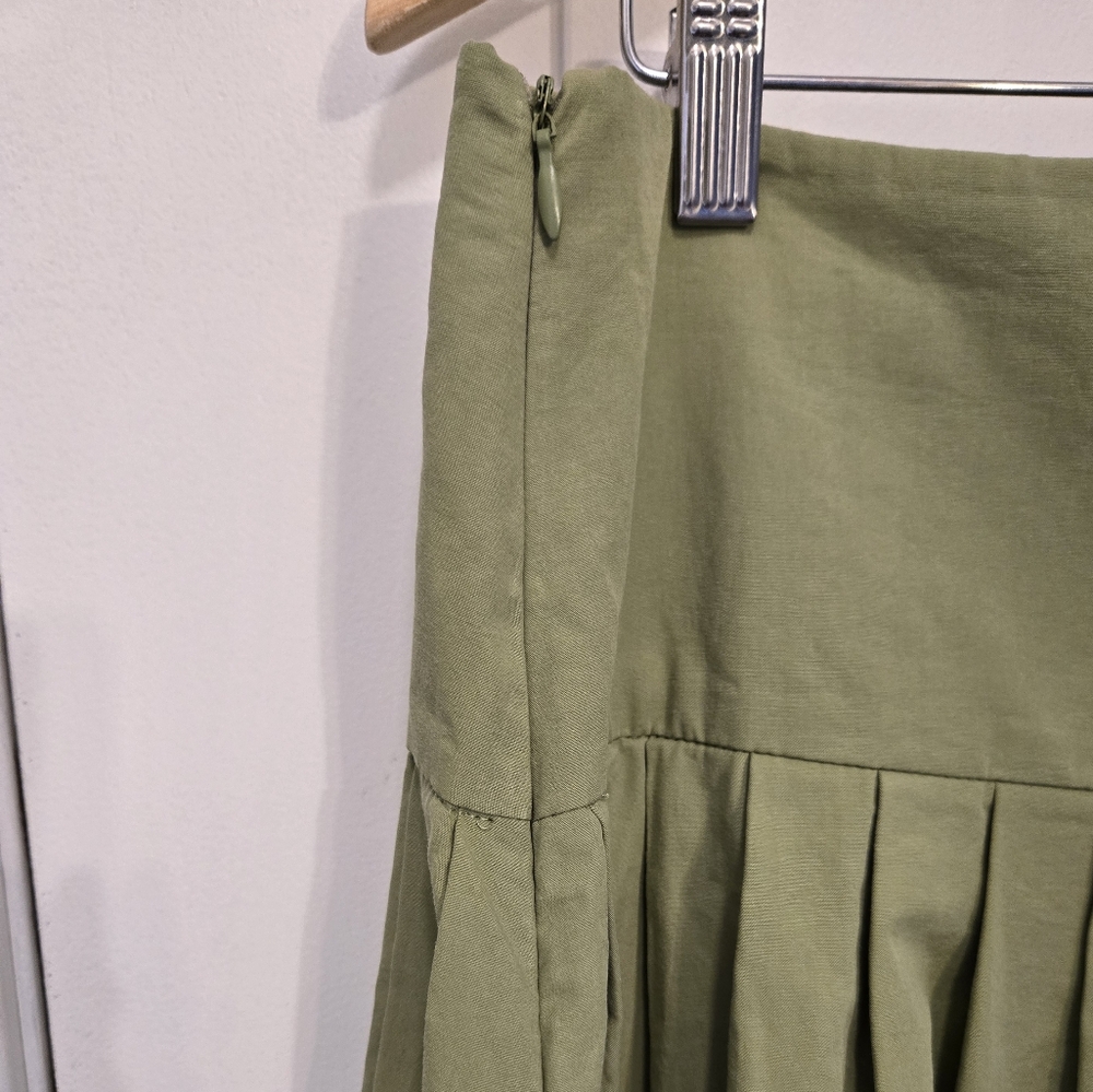 Zara Green Yoke Detail Pleated Skirt ZW Collection Size Large - Picture 13 of 16